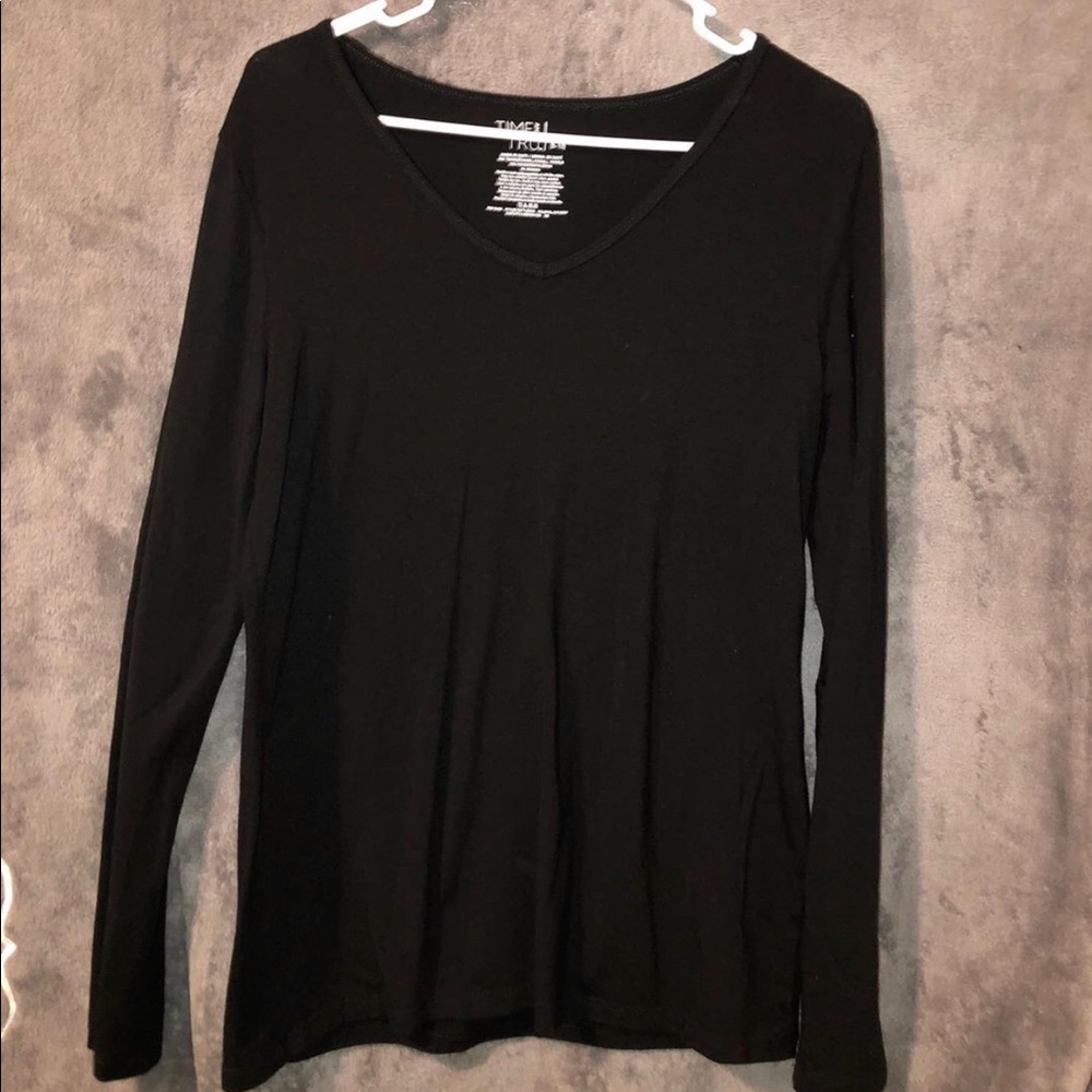 Black Tee